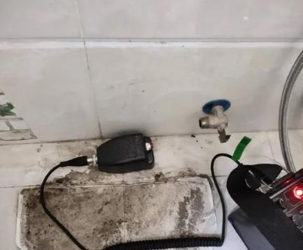 滨江屋顶漏水维修公司分享下卫生间漏水的危害及解决方法